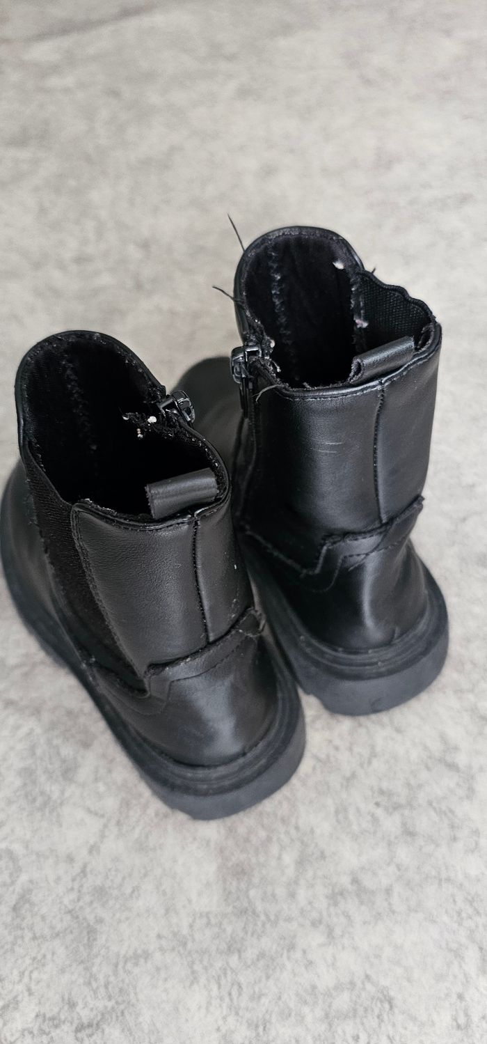 Bottine enfant de la marque kiabi taille 28 - photo numéro 4