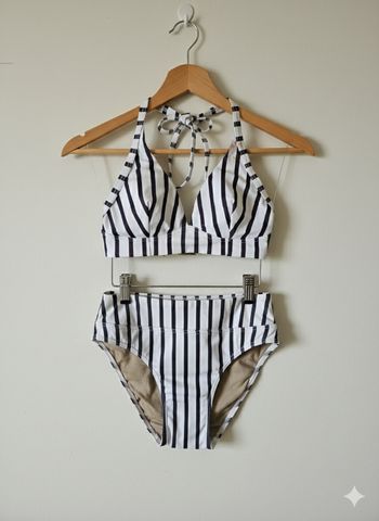 Ensemble maillot de bain rayé