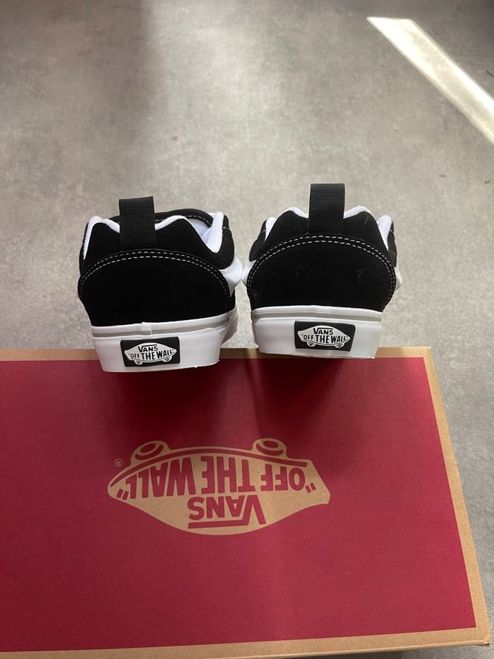 Vans knu skool hylane noir blanc - photo numéro 3
