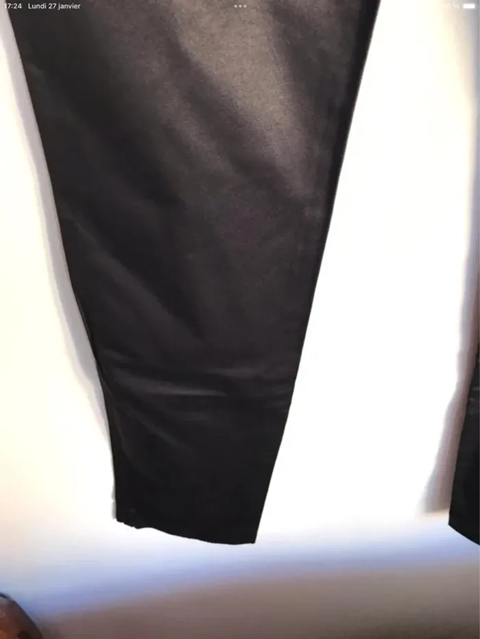 Pantalon noir chic et brillant Zara Trafarluc taille 36 - photo numéro 10