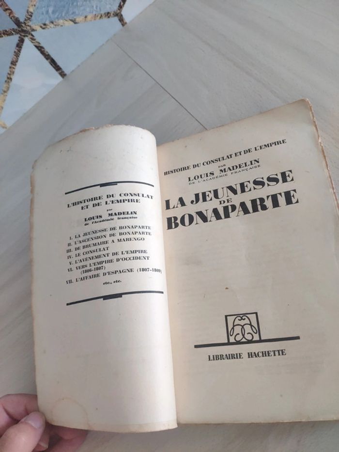 Livre la jeunesse de Bonaparte histoire du consulat et de l'empire Madelin 1943 - photo numéro 8