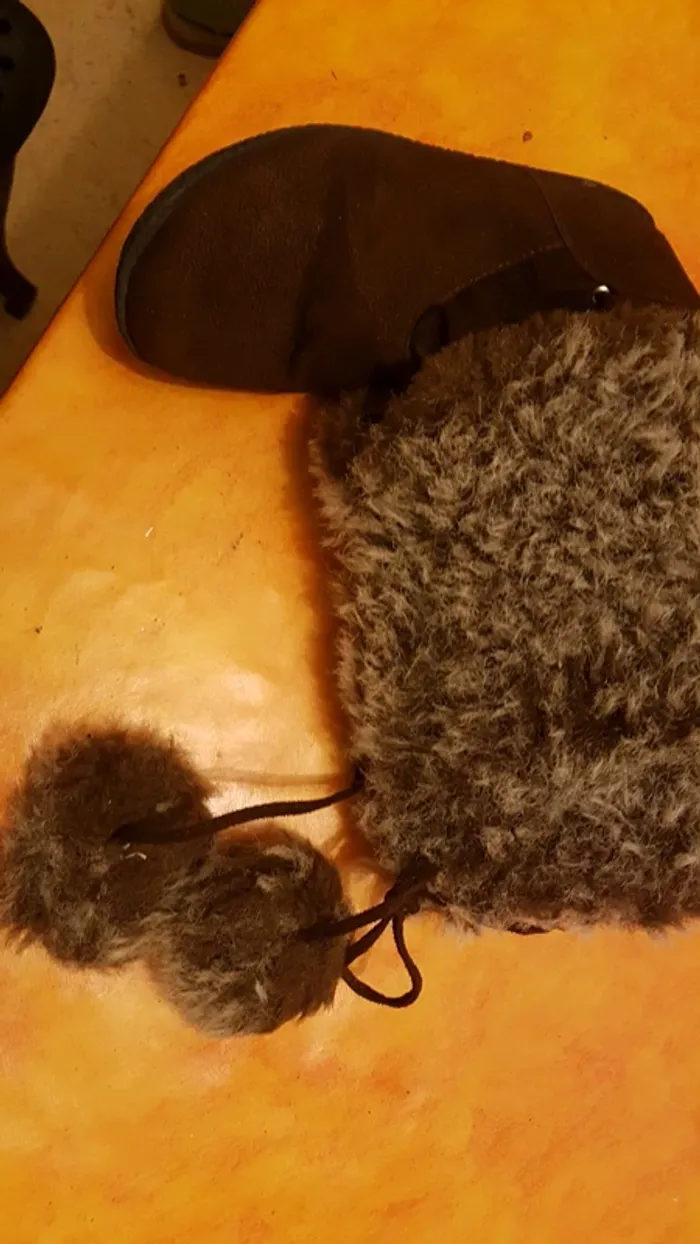 Bottes avec poils pour enfant - photo numéro 4