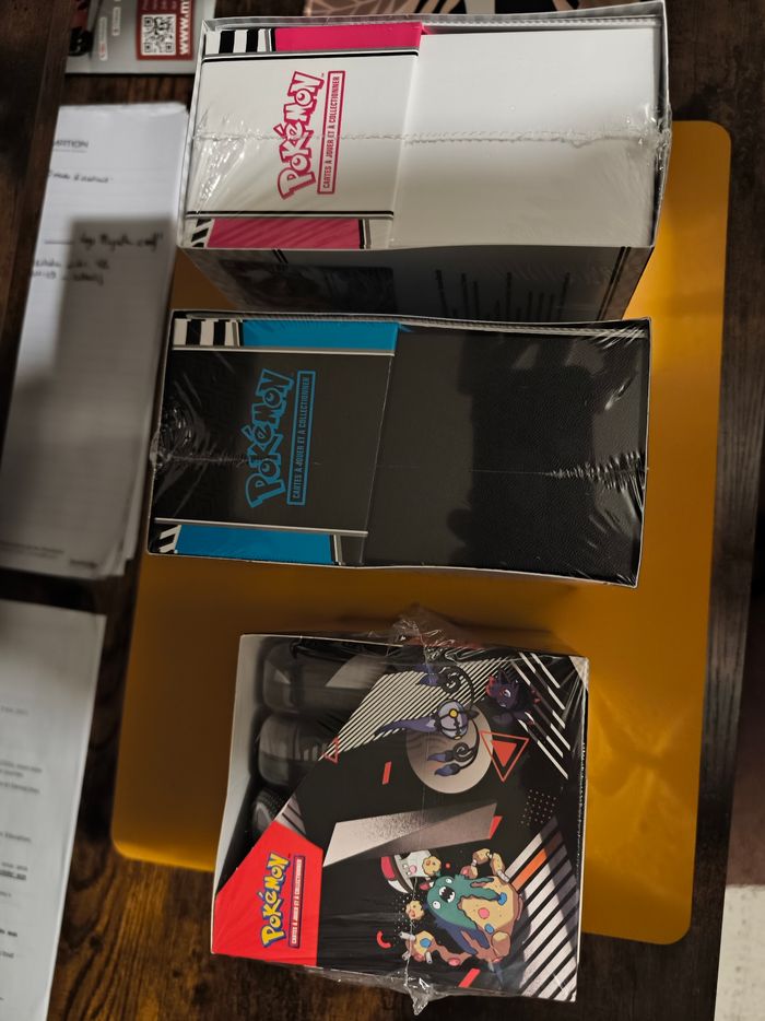 Lot display Minitins 10.5 + 2 ETB (noire + blanche) scellés - photo numéro 3