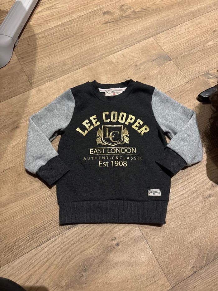 Pull 2 ans lee cooper