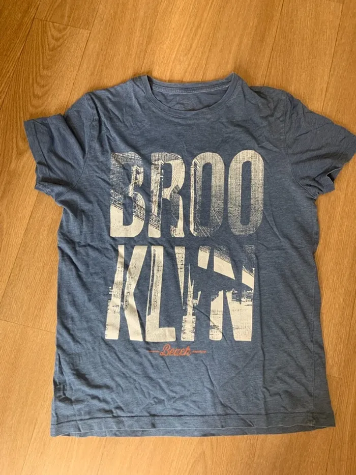 Tee-shirt