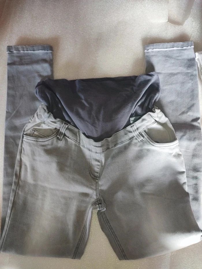 Pantalon grossesse - photo numéro 2