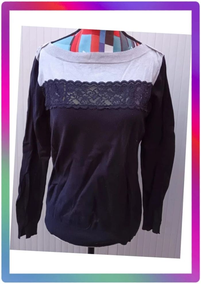 Pull M Grain de Malice