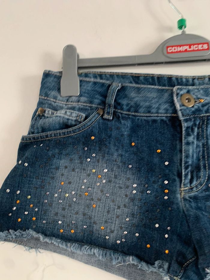 Mini short en jean - photo numéro 3