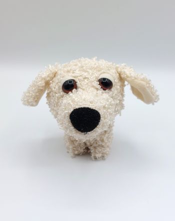 Petite peluche chien blanc qui aboie The dog Artist Quick gros yeux bouclettes 14 cm doudou