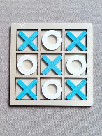 Jeu morpion en bois neuf