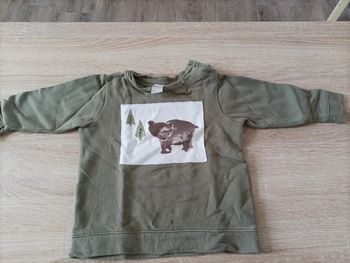 Sweat 12 -18 mois. "H&M"