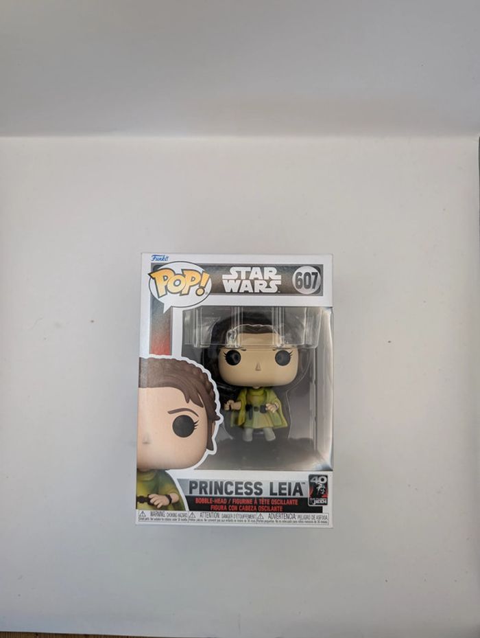Funko Pop : Star Wars 607 - Princesse Leia