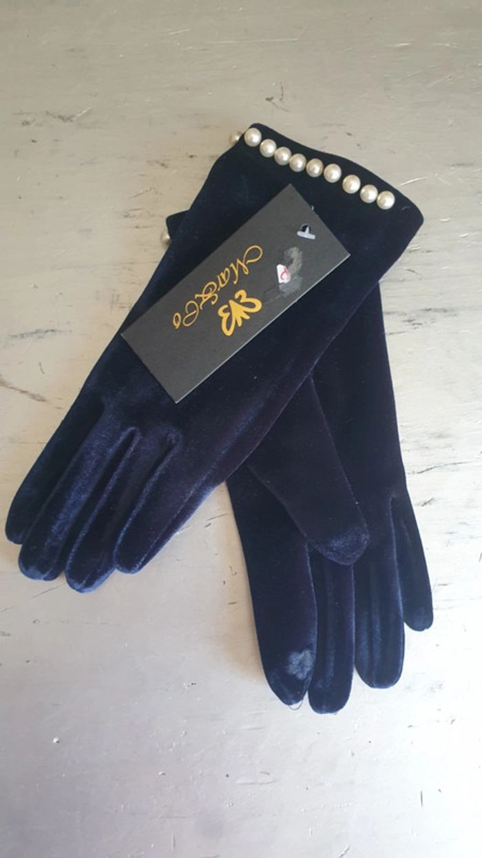 gant femme avec perle