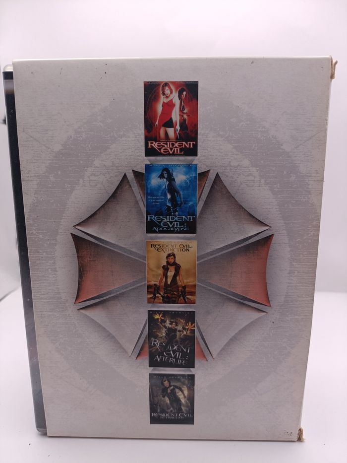 Coffret DVD Résident Evil Collection - photo numéro 3
