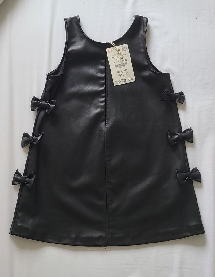 Robe Zara neuf - photo numéro 2