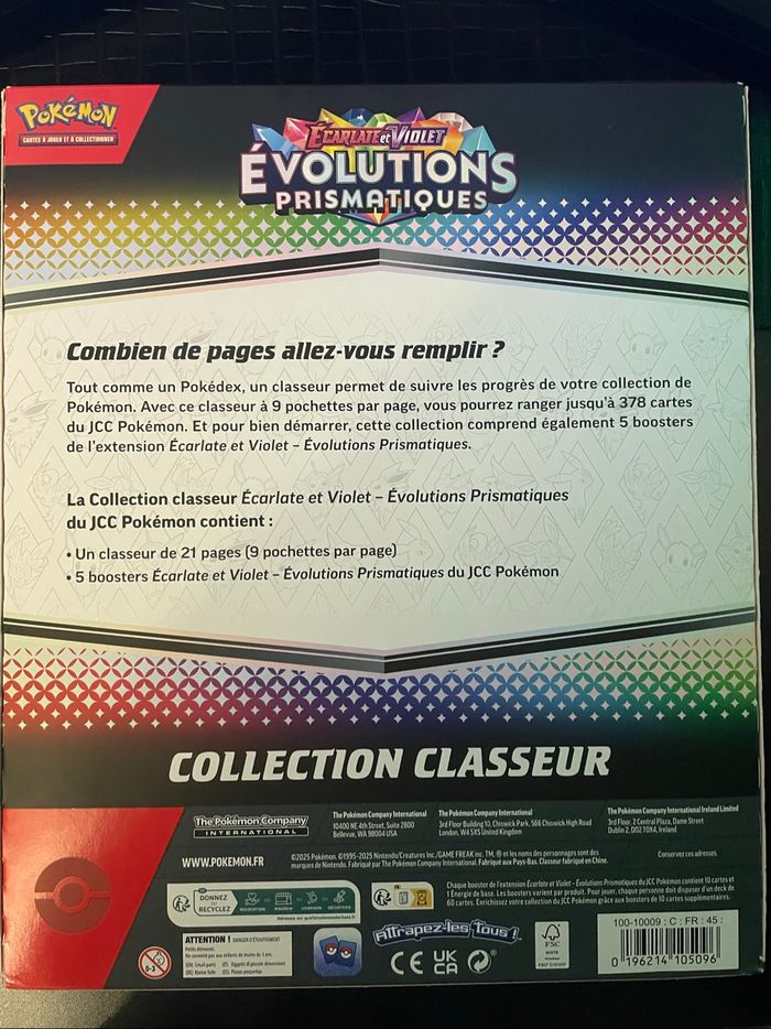 Pokémon coffret classeur évolution prismatique 8.5 - photo numéro 2