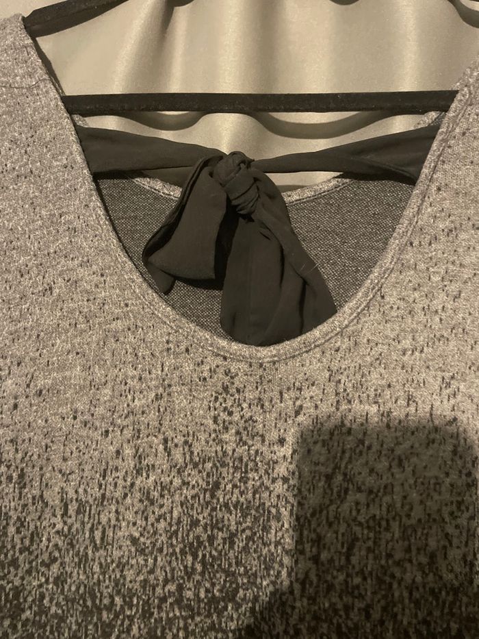 Pull T42 gris et noir - photo numéro 3