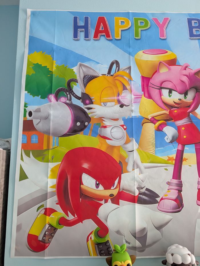 Toile Sonic joyeux anniversaire 125 cm par 80 cm - photo numéro 2