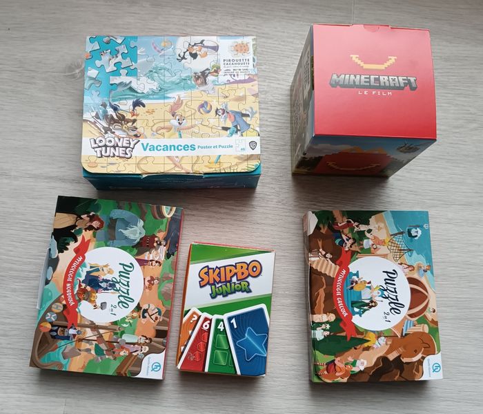 Lot de jeux et puzzles