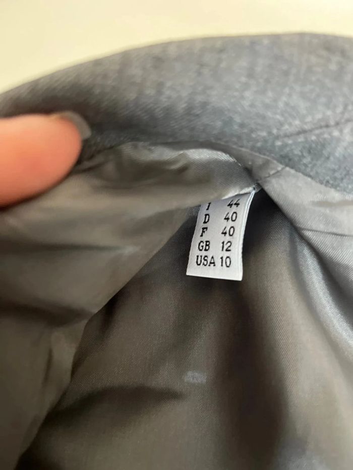 Veste tailleur gris - photo numéro 4