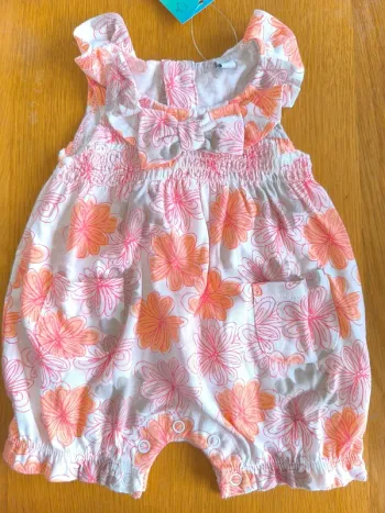 318319 barboteuse blanc/orange fille 3 mois