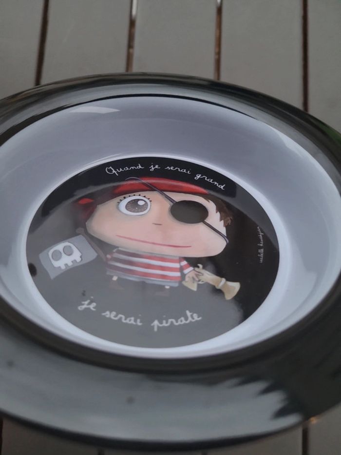 Lot vaisselle pirate - photo numéro 3