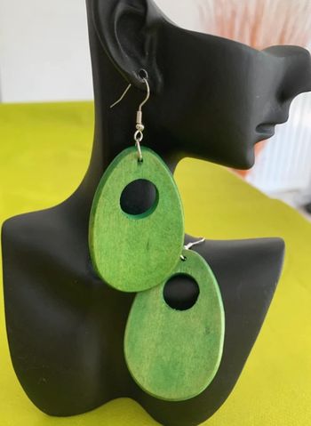 Boucles d’oreilles xxl vintages goutte d’eau verte en bois