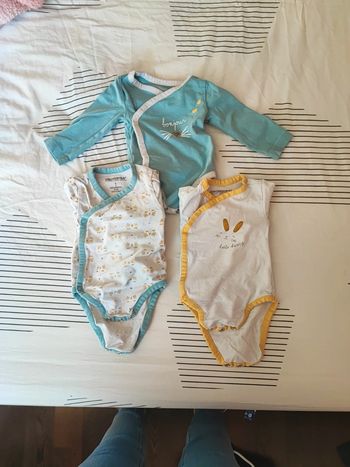 Bodies manches longues 1 mois