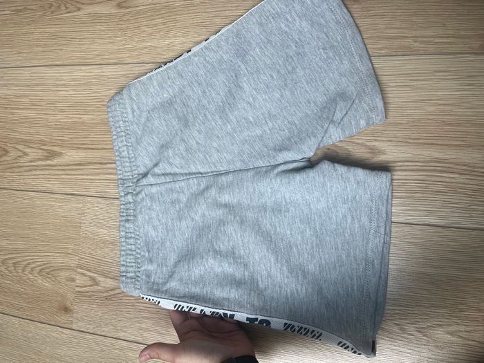 Short gris et blanc Kiabi - photo numéro 4