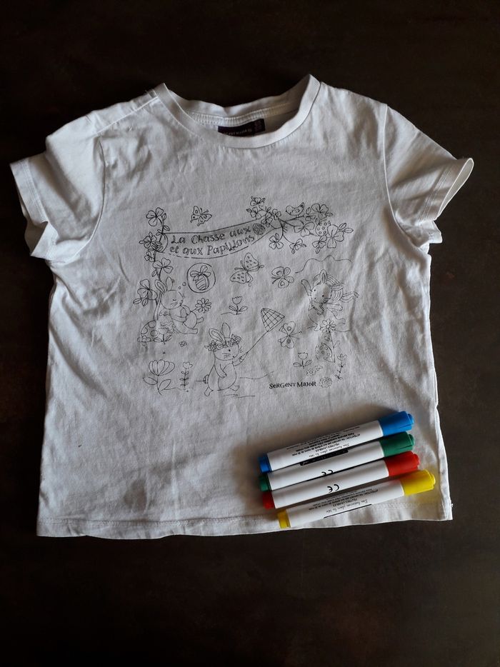 Tee-shirt à colorier