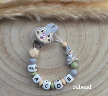 Attache tétine panpan gris vert beige Disney