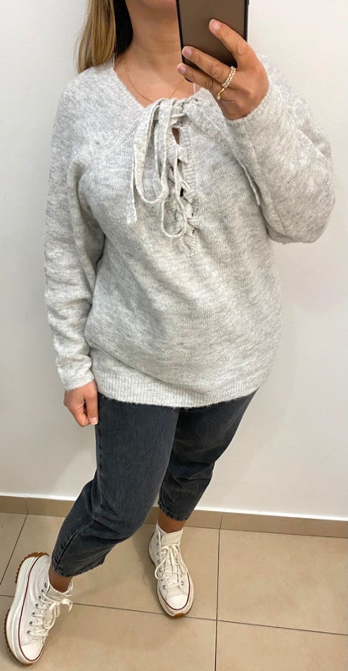Superbe Pull Gris Col V À Nouer Taille M - photo numéro 6