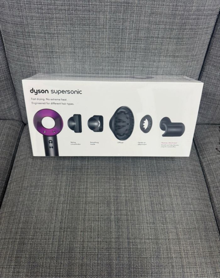Dyson supersonic