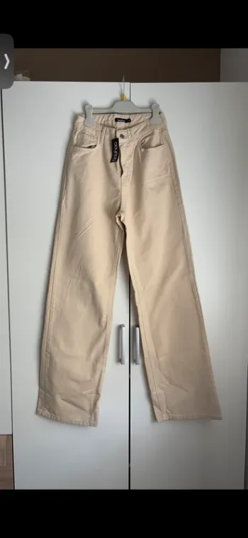 Jean droit beige crème taille XS femme Boohoo