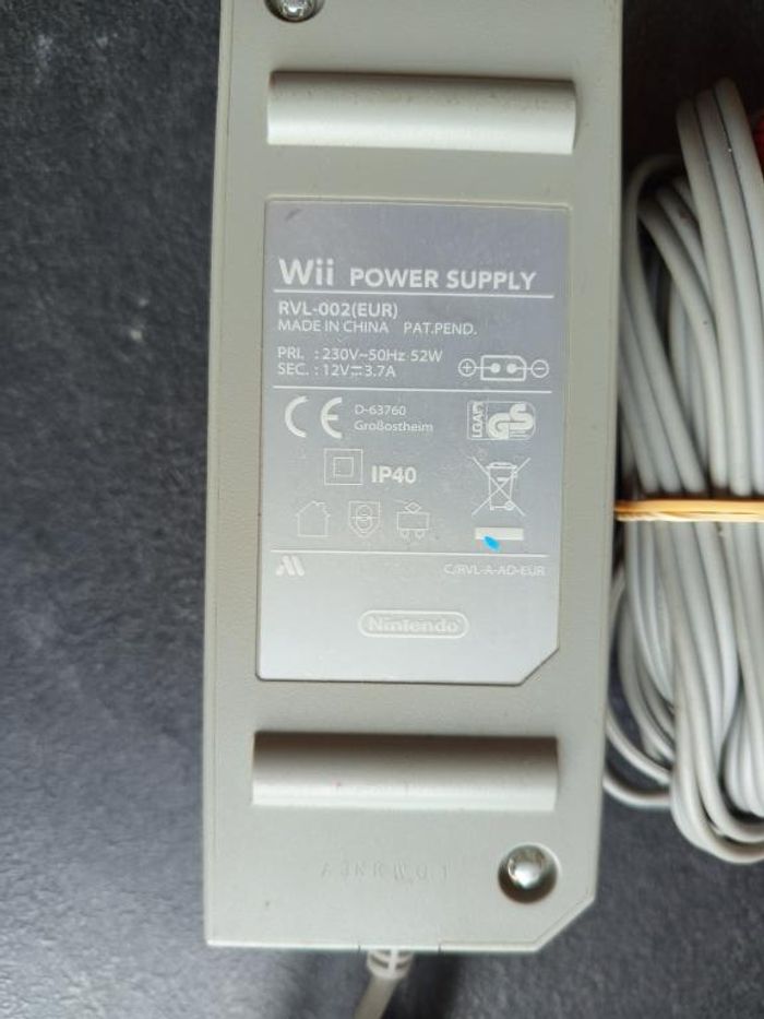 Nintendo - Wii - Console - photo numéro 10