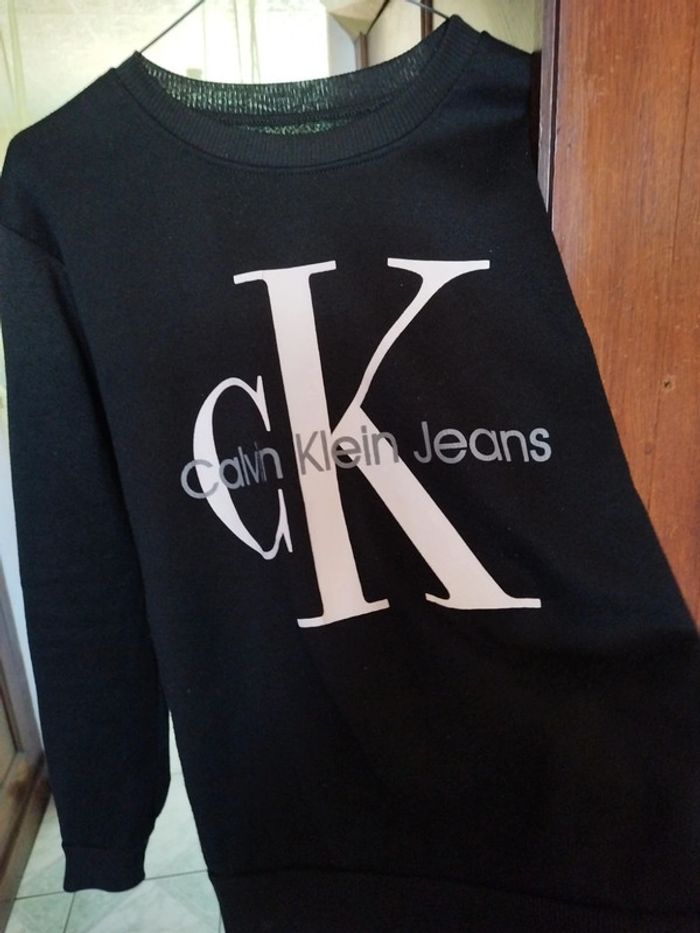 Pull sweat Calvin Klein noir vintage M/38 y2k - photo numéro 7