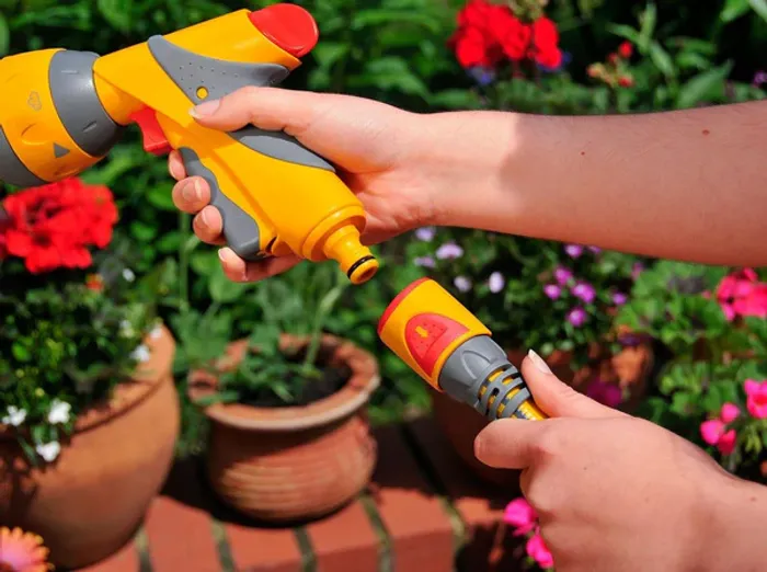 Raccord rapide AquaStop Hozelock pour les tuyaux de 12,5 et 15 mm. Neuf - photo numéro 2