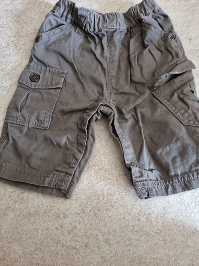 Pantalon 3 mois - photo numéro 3
