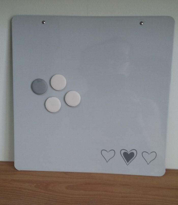 petite plaque aimantée avec magnets Vertbaudet