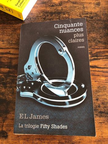 Livre « cinquante nuances plus claires »