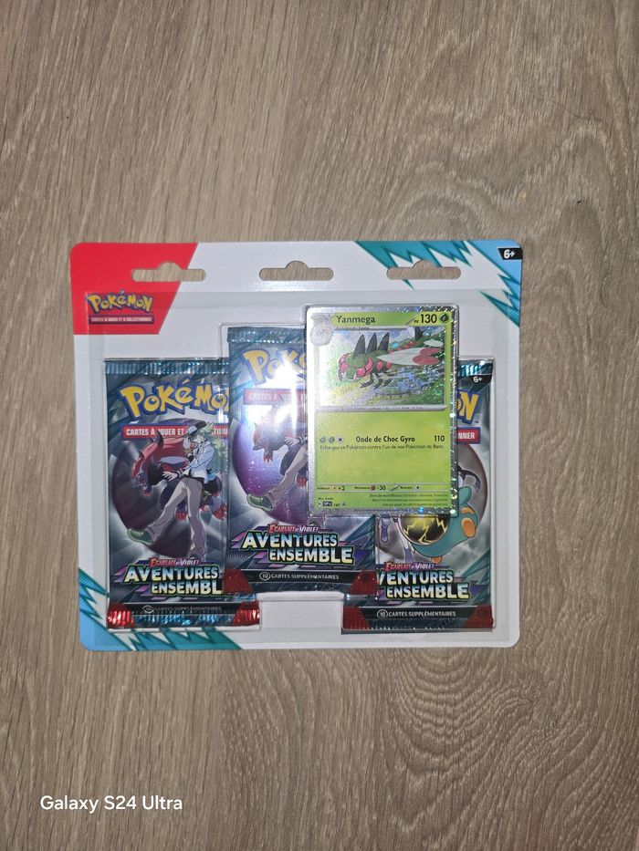 Pokemon tripack aventure ensemble ev9