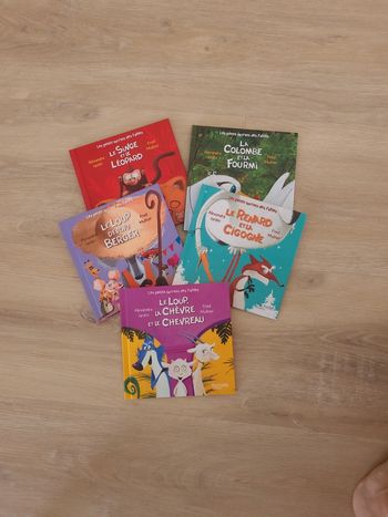 Collection de 5 livres les petits secrets des fables