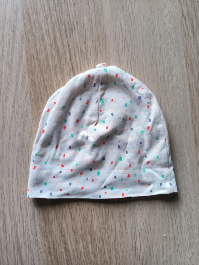 Lot bonnets - photo numéro 2