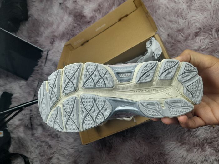 Chaussure Asics gel NYC Pink cream rose neuve taille 39 - photo numéro 5