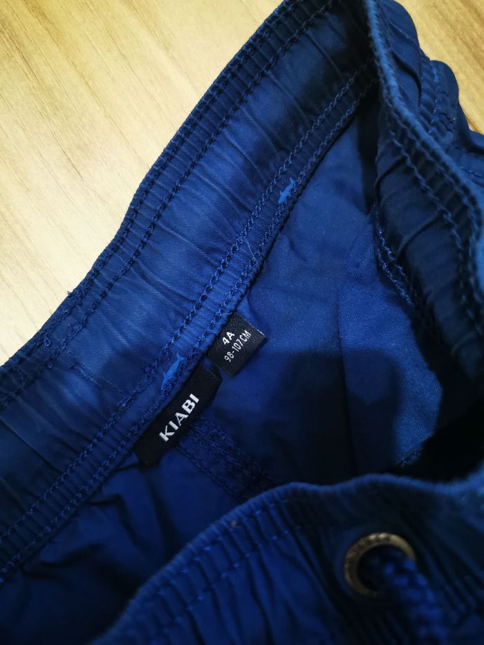 Short élastique collection 2020 kiabi 4 ans requins - photo numéro 2