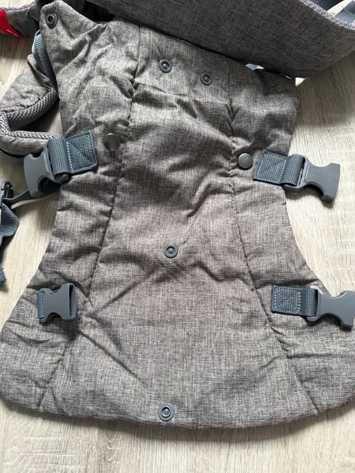 Porte bébé - photo numéro 5