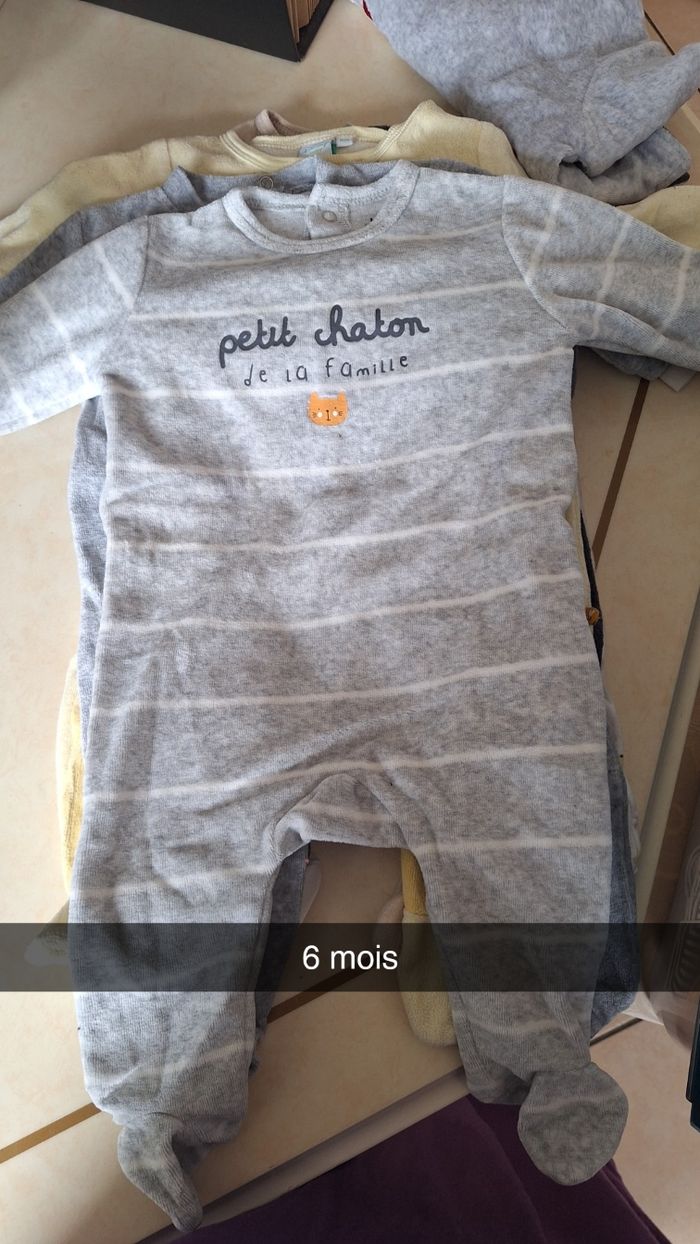 Lot pijamas 6 mois - photo numéro 5