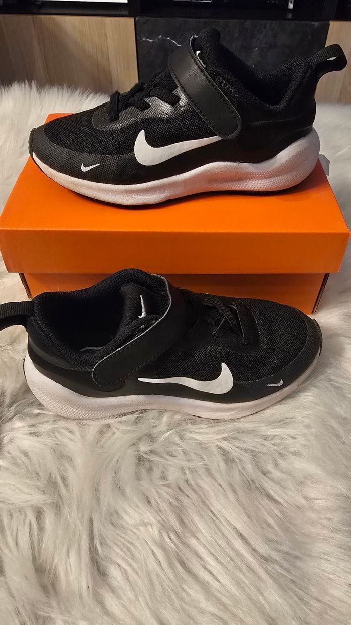 🥰😍👌 superbes baskets NIKE unisex pointure 27🥰😍 - photo numéro 2