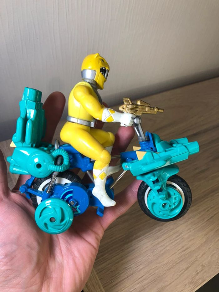 Figurine jouet moto véhicule power rangers vintage bootleg ko - photo numéro 5