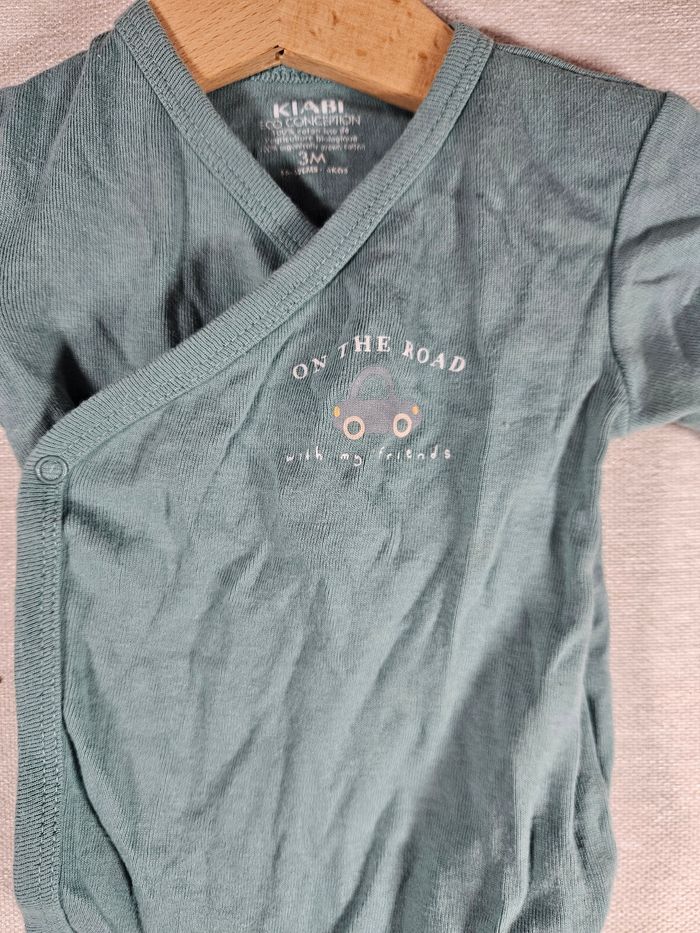 Bodie manche longue kiabi 3 mois - photo numéro 3